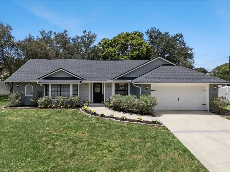 5905 Cedar Pine Dr, FL