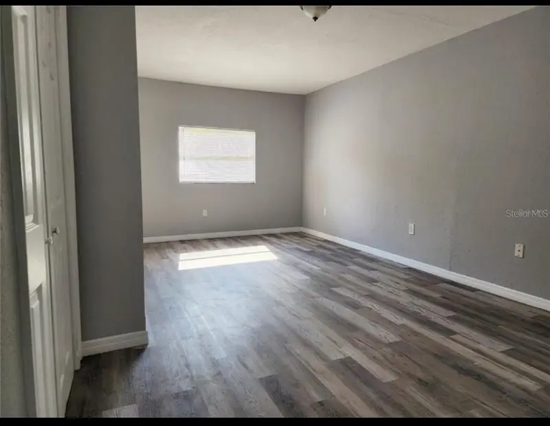 1019 Santa Barbara Rd, FL
