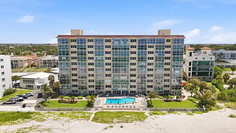 255 The Esplanade N #707, FL