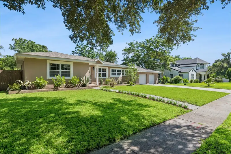 2333 Westminster Ct, FL