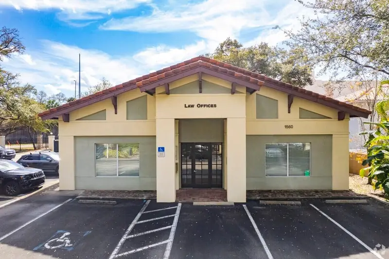 1560 W Cleveland St, FL