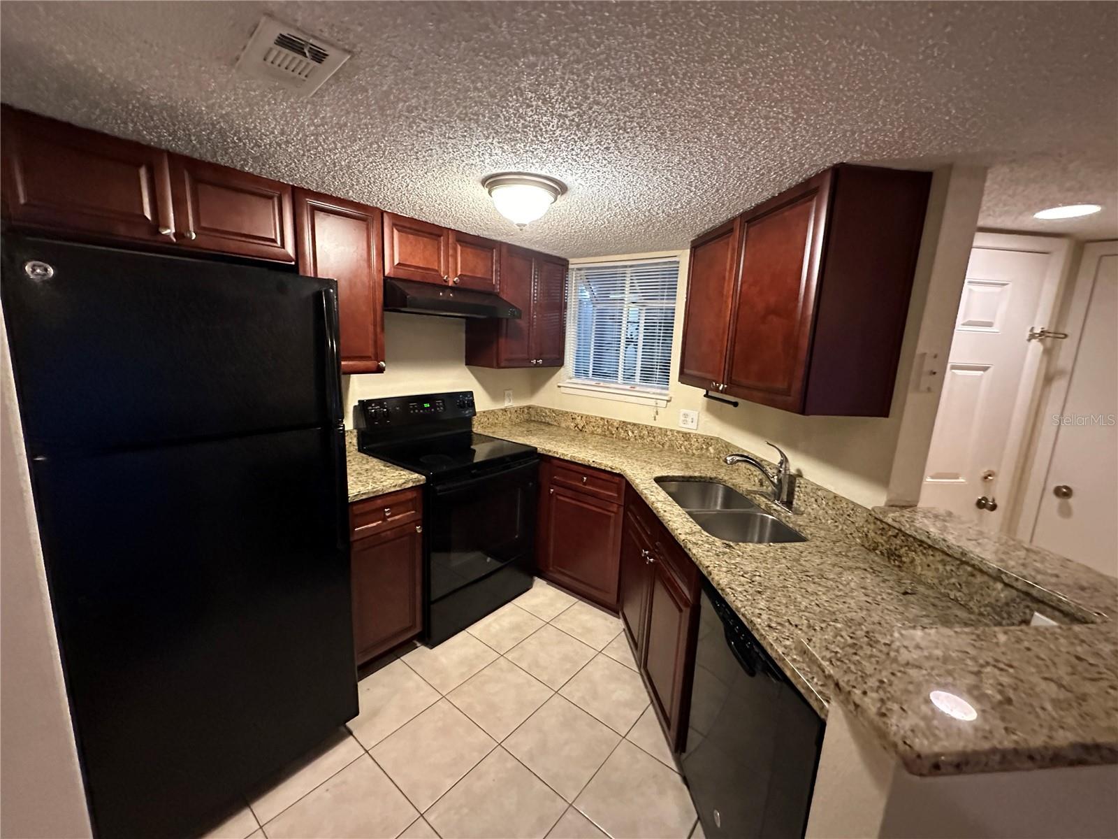 1940 Lake Atriums Cir #89, FL