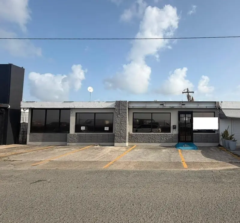 9 Urb. Los áNgeles Marginal Blq Wa, PR