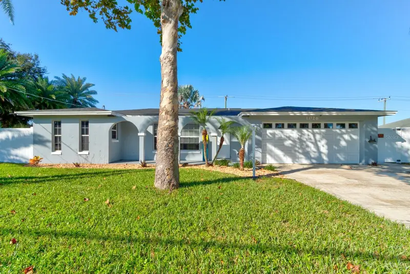 1026 Lake Ave, FL