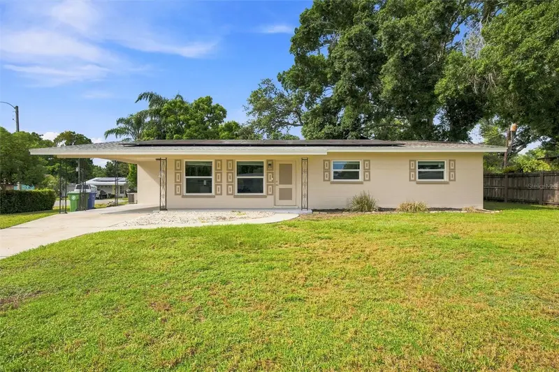 1906 15th Avenue Dr W, FL