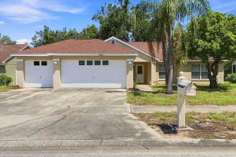 10417 Ashview Ln, FL