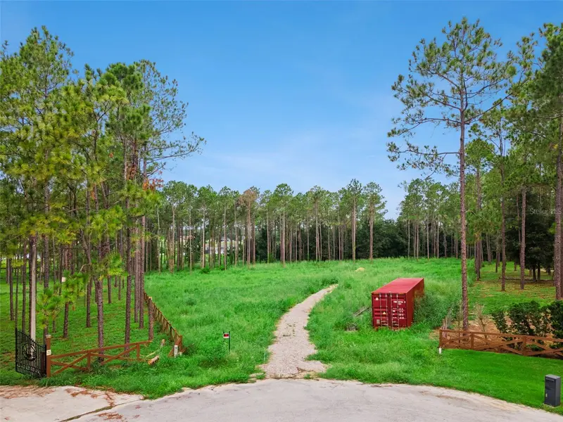 Angels Landing Ct, FL