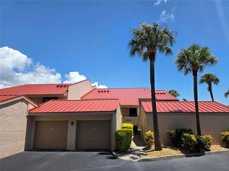 4800 Brittany Dr S #102, FL