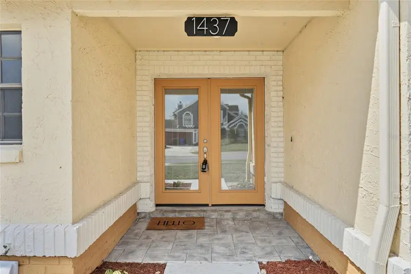 1437 Mona Dr, FL