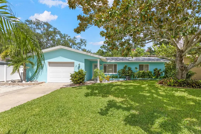 1530 Sandy Ln, FL