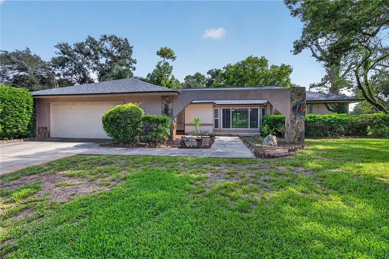 10 Linden Ln, FL