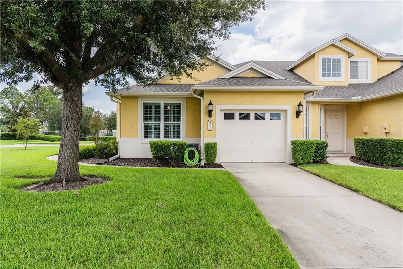 South Lakeland & Lake Hollingsworth listing