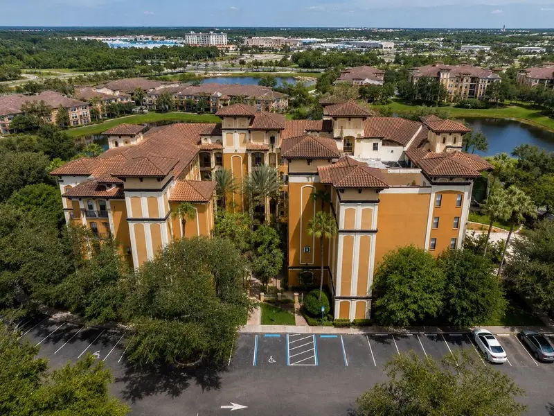 12539 Floridays Resort Dr #208d, FL