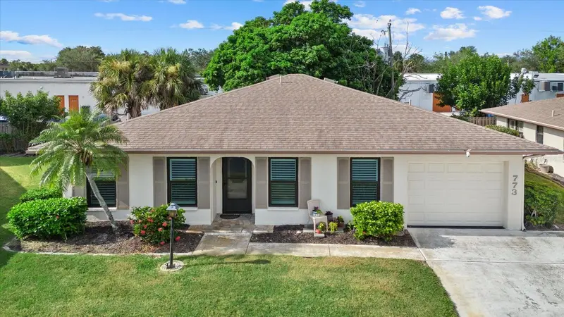 773 Vivienda South Ct #8, FL