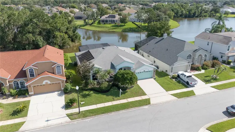 13686 Crystal River Dr, FL