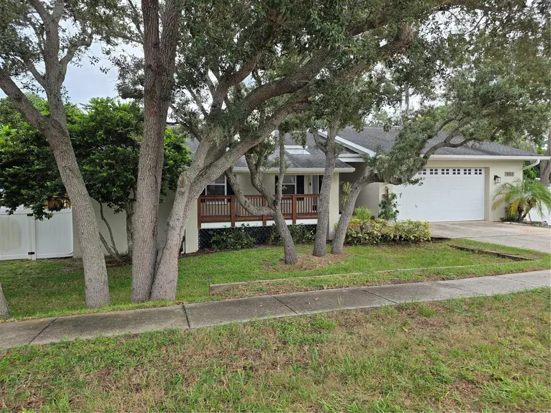 1033 Rosetree Ln, FL