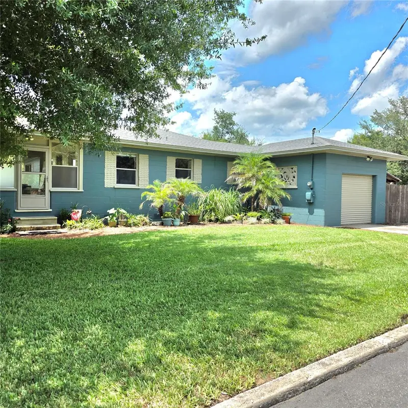845 Avenue F Ne, FL
