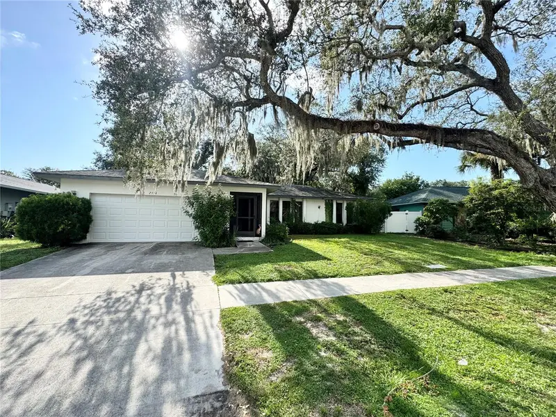 2558 Wood Oak Drive, FL