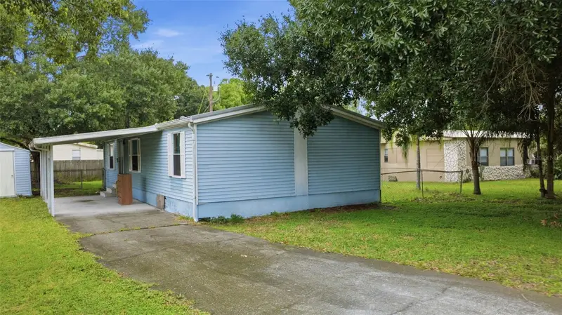 2746 Tropical Lake Dr, FL