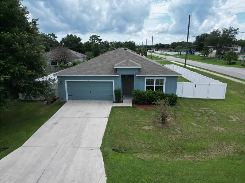 233 Tiffany Ct, FL