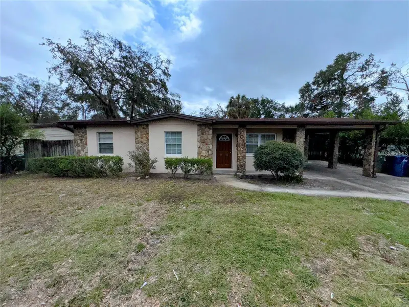 3011 E Flora St, FL