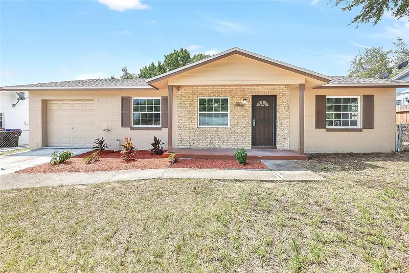 5956 W Amelia St, FL