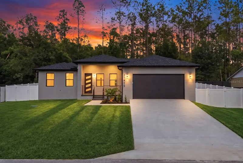 27426 Azen Loop, FL