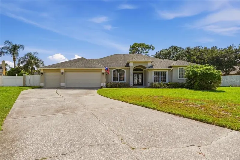4736 Sudbury Dr, FL