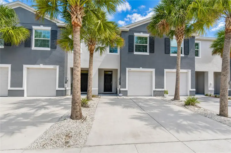 3326 Pleasant Willow Ct, FL