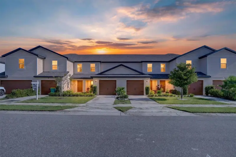 1556 Wynford Cir, FL