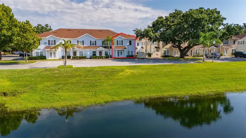 5370 Diplomat Ct #108, FL