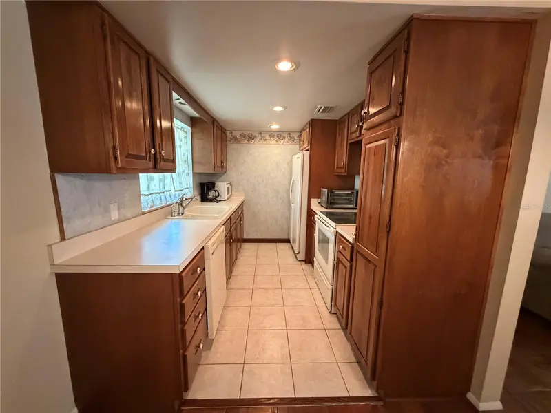 6440 Appian Way, FL