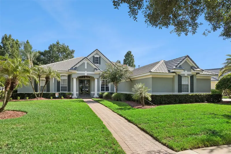 3226 Regal Crest Dr, FL