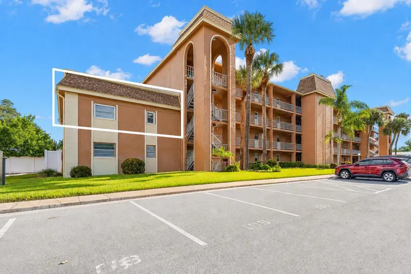 12760 Indian Rocks Rd #107, FL