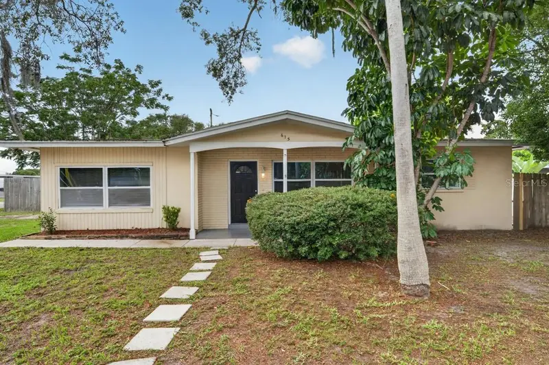 615 5th Ave N, FL