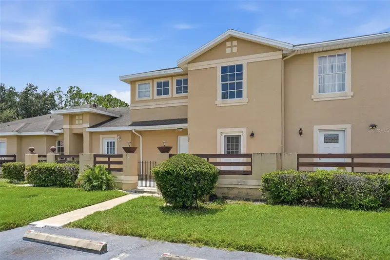 3108 Landsend Ct, FL
