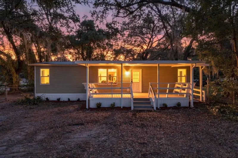 Lakeland listing