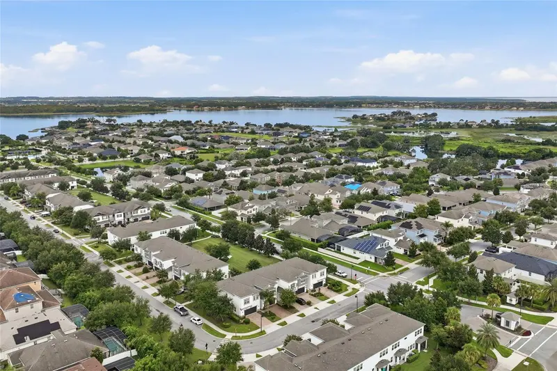 15613 Orange Harvest Loop, FL