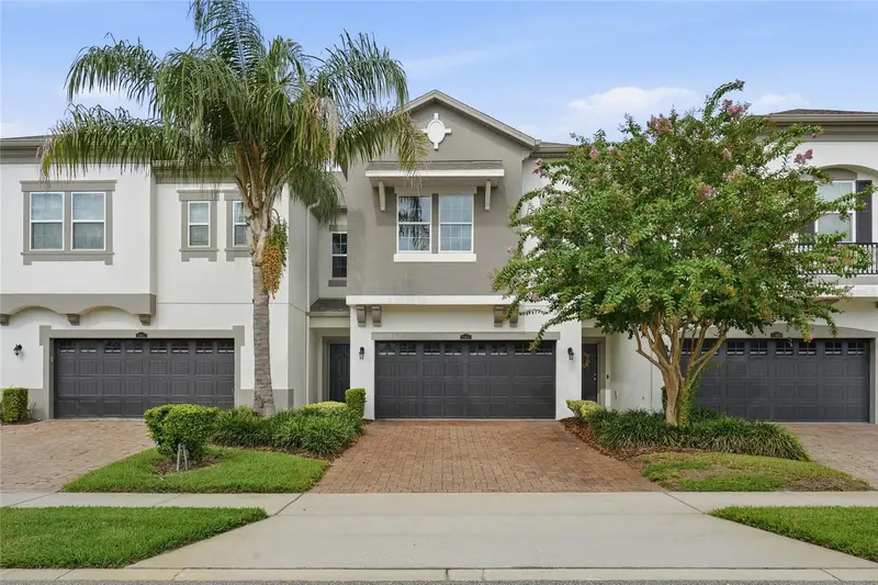 15613 Orange Harvest Loop, FL