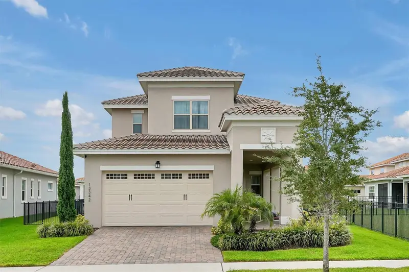 13342 Bromborough Dr, FL