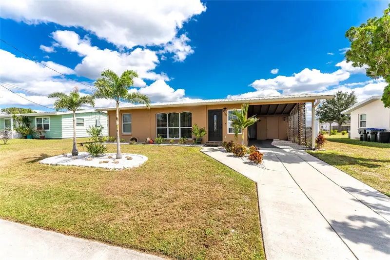4568 Grobe St, FL
