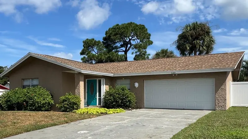 2695 58th Terrace S, FL