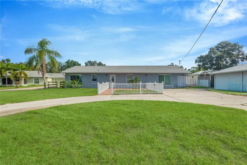 2054 Saffold Park Dr, FL