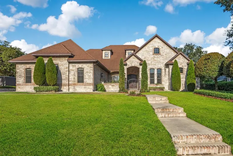 South Lakeland & Lake Hollingsworth listing