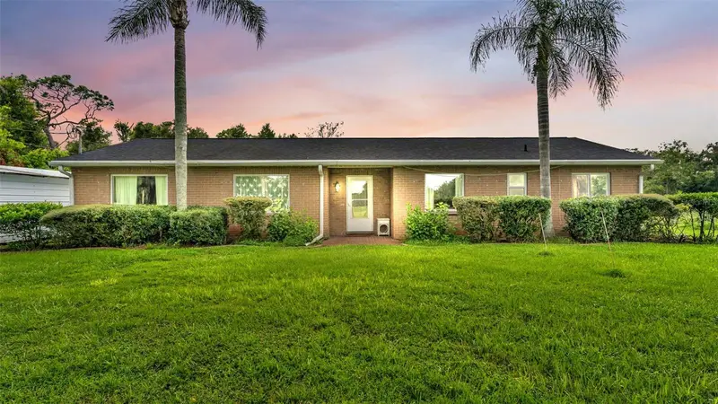 2742 Dad Weldon Rd, FL