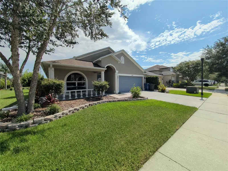 30036 Bermuda Dunes Way, FL
