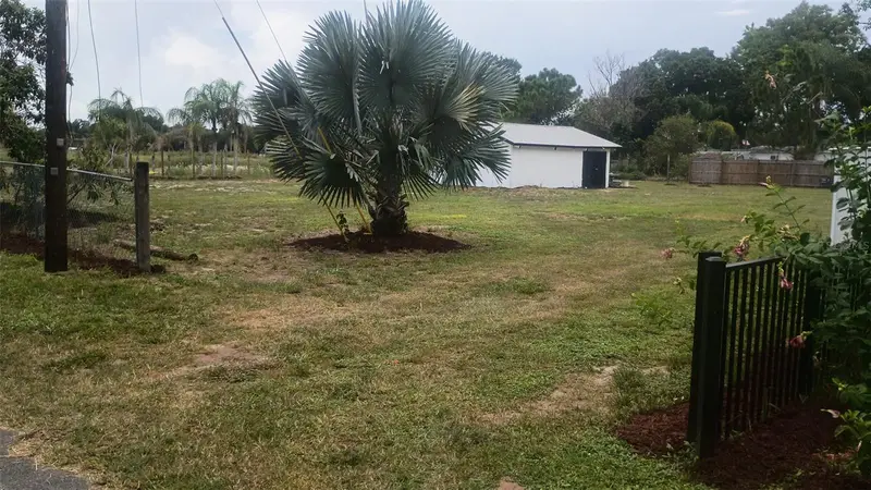 207 Brooks Rd, FL