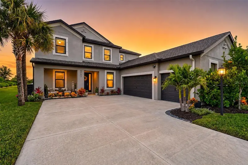 9297 Tequila Sunrise Dr, FL