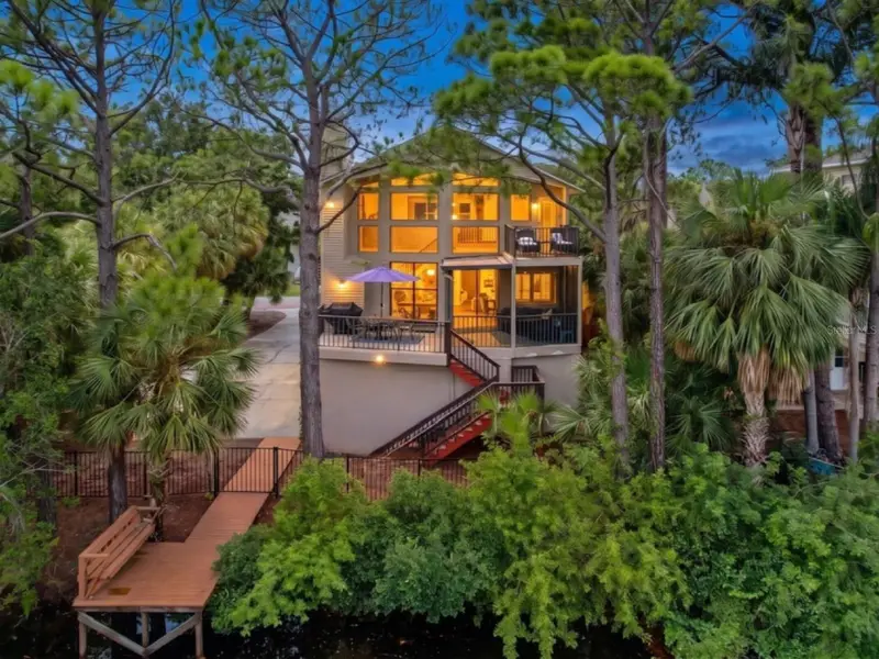 777 Claudia Ln, FL