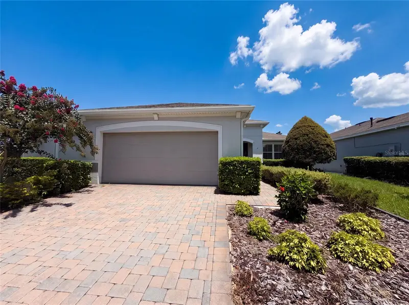 1011 Victoria Hills Dr S, FL